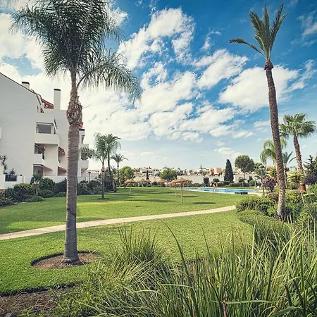 & Mountain Views In Sunny